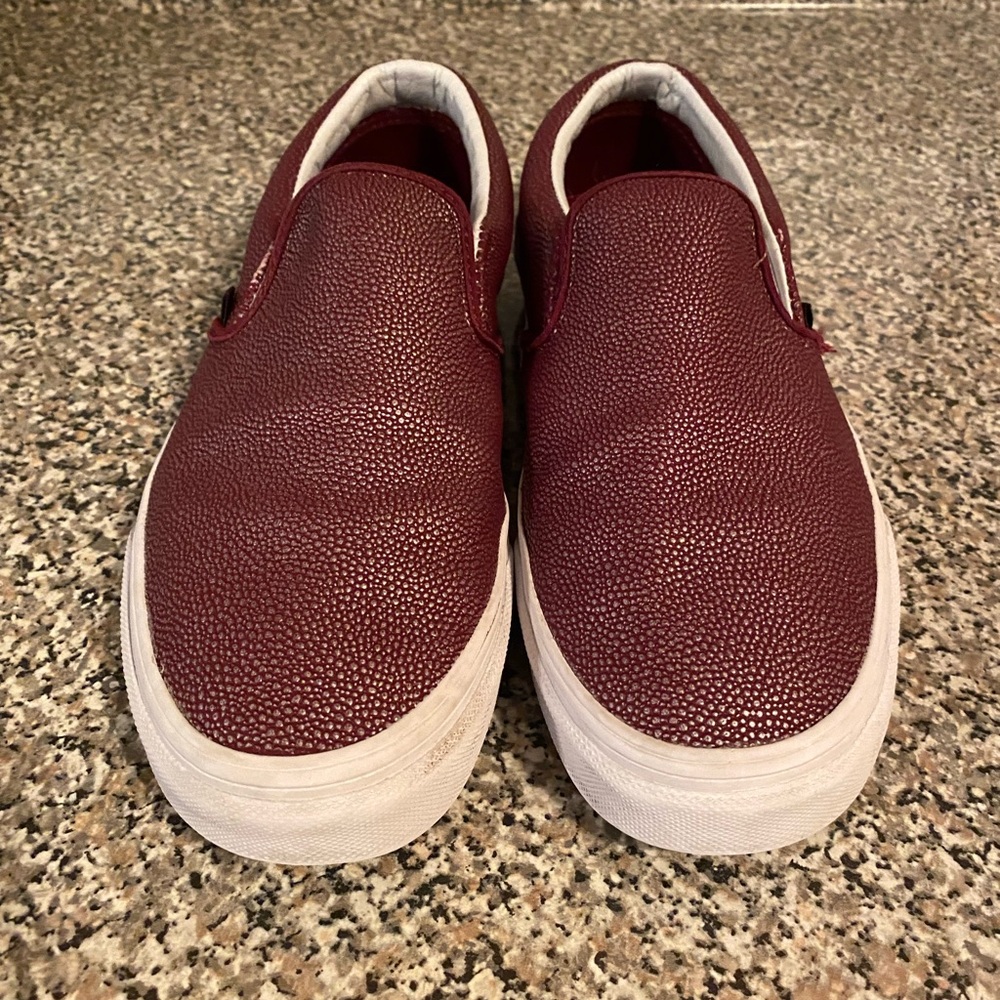 Women’s Maroon Van’s